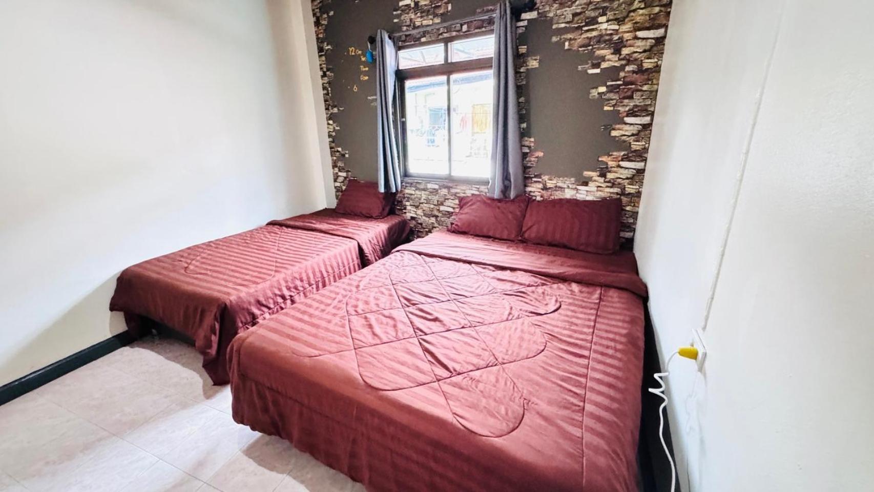 Stay At Moon Hostel هاد رين المظهر الخارجي الصورة