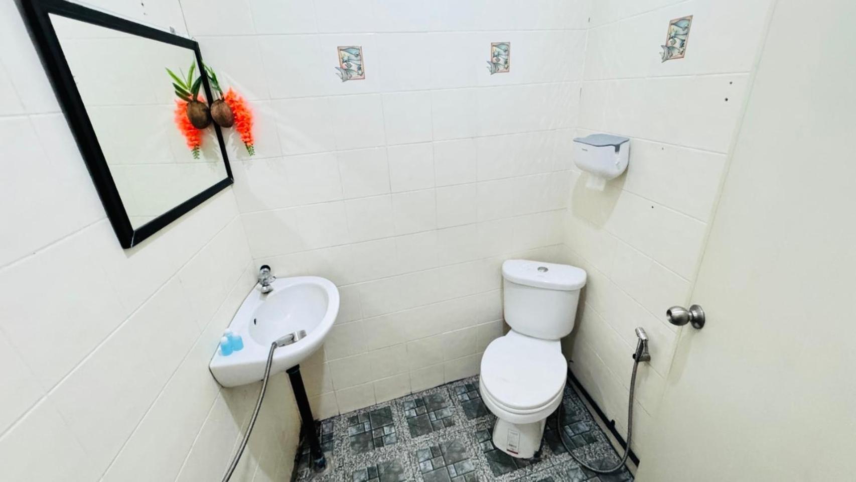 Stay At Moon Hostel هاد رين المظهر الخارجي الصورة