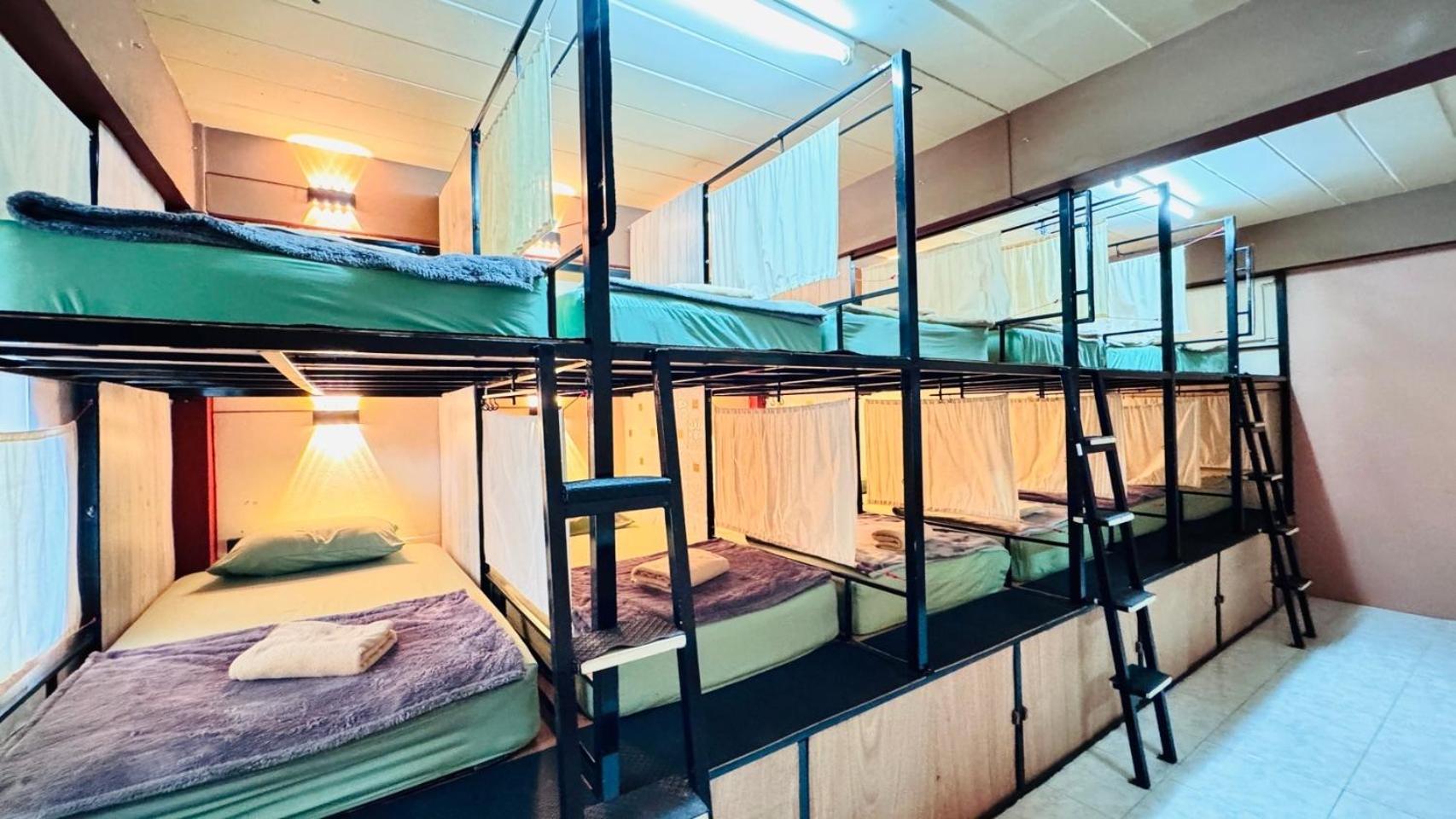 Stay At Moon Hostel هاد رين المظهر الخارجي الصورة